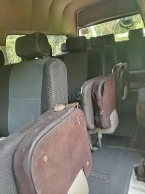 Toyota Shell 1986 Van (Used)