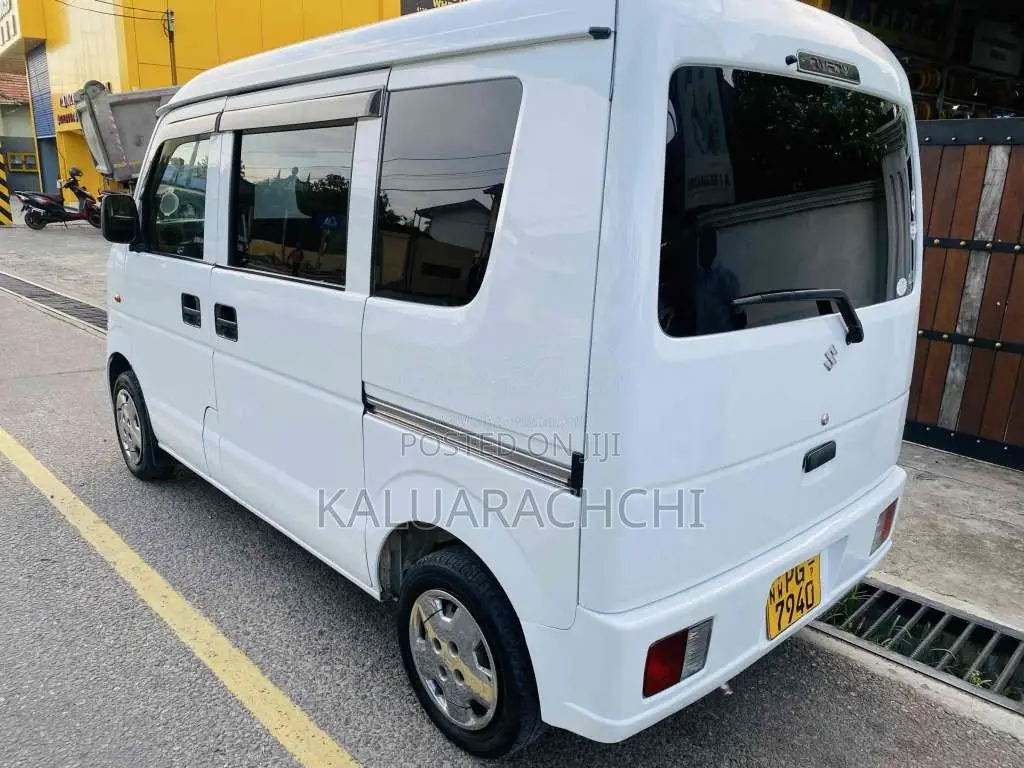 Suzuki Every 2011 Van (Used)