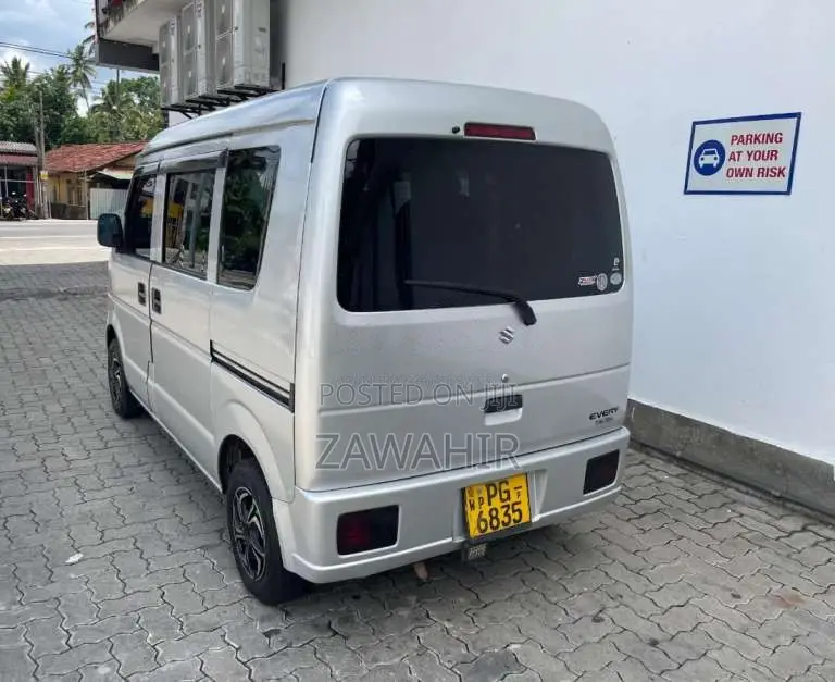 Suzuki Every 2012 Van (Used)