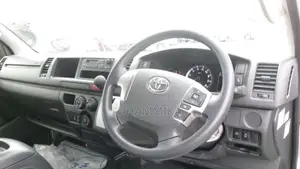 Toyota GDH 223B KDH 2022 Van (Used)
