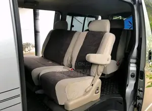 Toyota Hiace 2011 Van (Used)