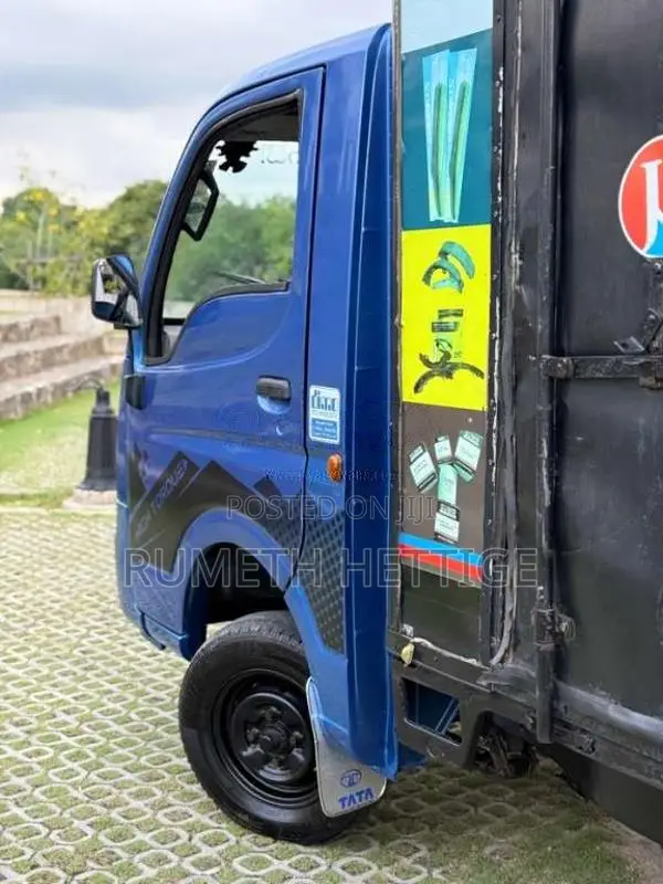 Tata Dimo Batta 2015 Lorry (Used)