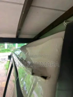 Nissan Caravan 1995 Van (Used)