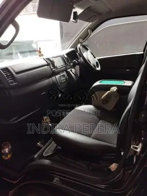 Toyota HIACE 2017 Van (Used)