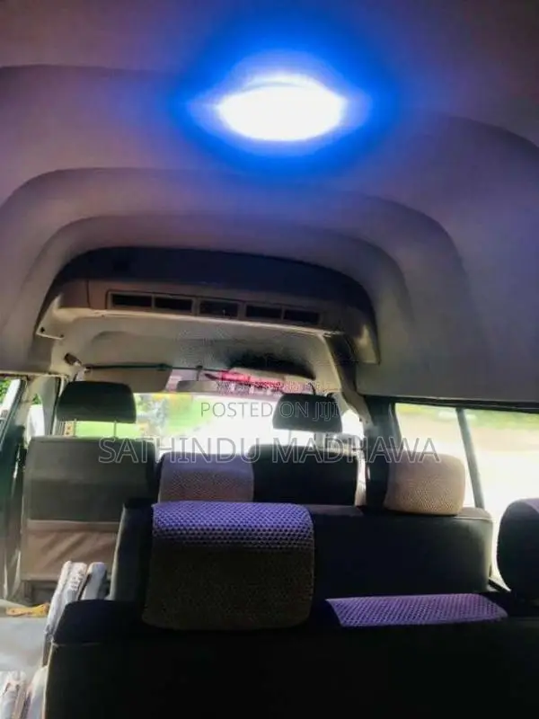 Nissan Caravan 1993 Van (Used)