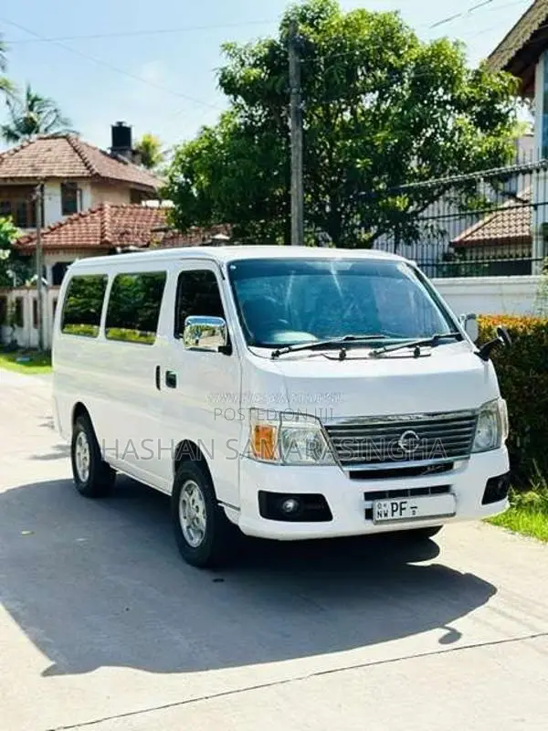 Nissan Caravan 2006 Van (Used)