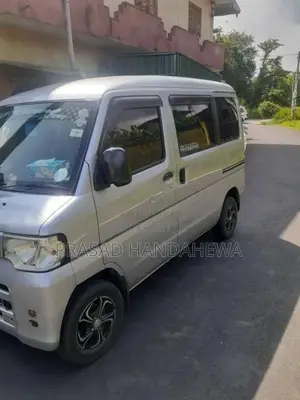 Nissan Clipper 2013 Van (Used)