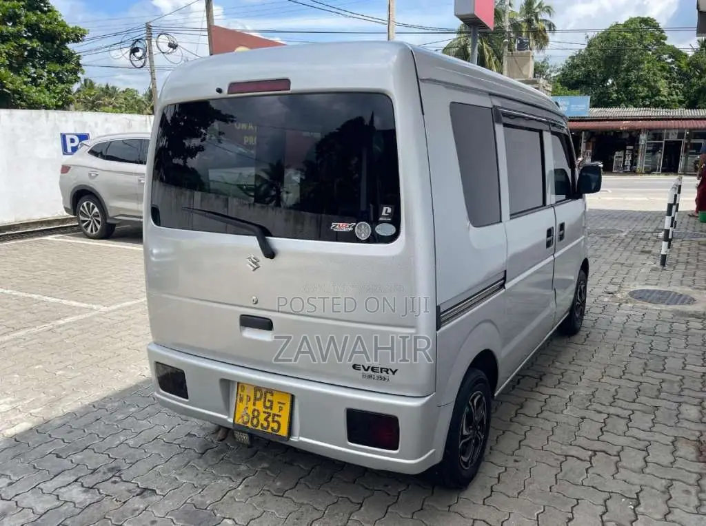 Suzuki Every 2012 Van (Used)