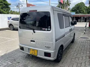 Mazda Scrum 2012 Van (Used)
