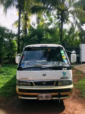 Nissan Caravan Vrge24 1994 Van (Used)