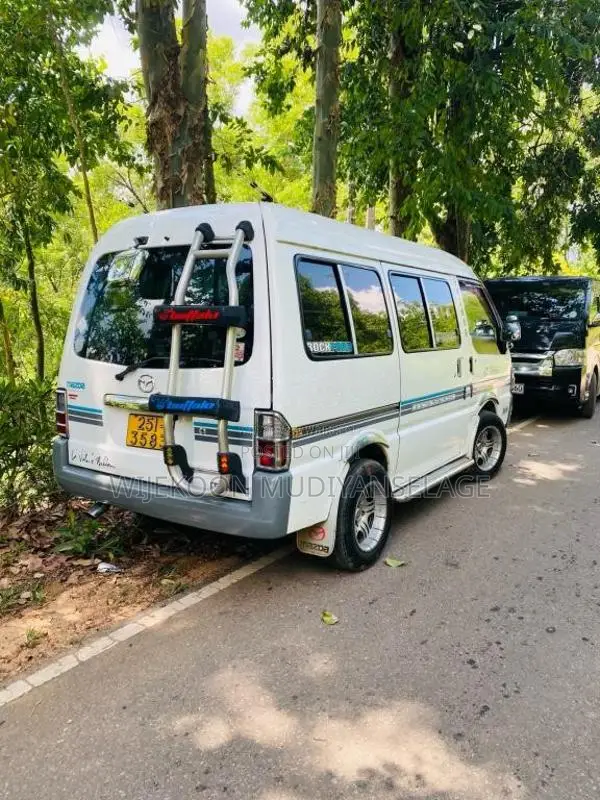 Mazda Bongo 1998 Van (Used)