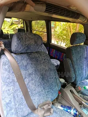 Nissan Serena 1994 Van (Used)