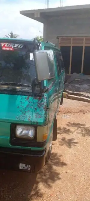 Mitsubishi L300 1980 Van (Used)