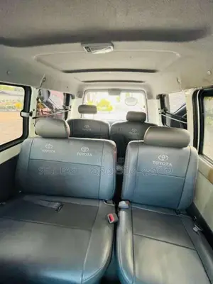 Toyota Noah 1997 Van (Used)