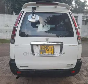 Toyota Noah KR41 1998 Van (Used)