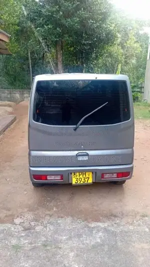 Mitsubishi MiniCab 2012 Van (Used)