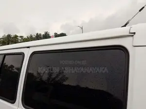 Mitsubishi PO5 1992 Van (Used)
