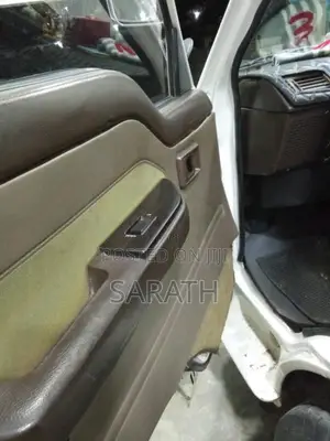 Toyota HIACE 1989 Van (Used)