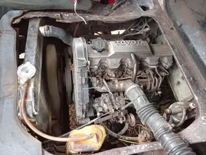Mitsubishi Delica L300 1983 Van (Used)