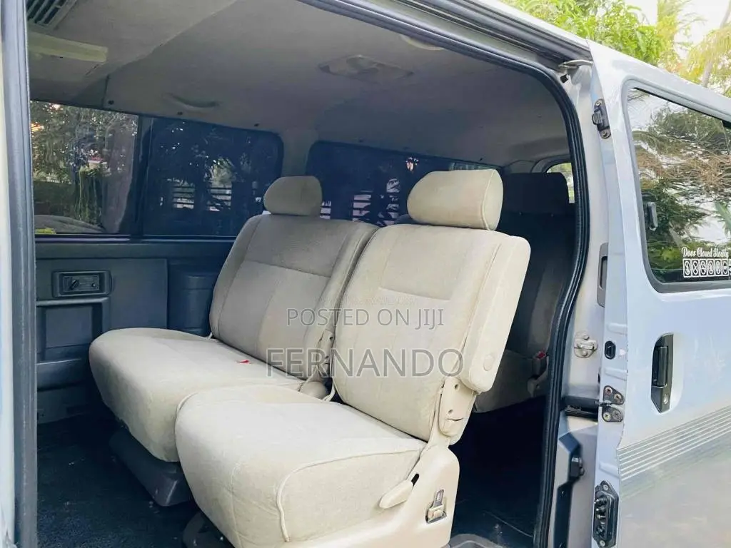 Nissan Caravan E25 2006 Van (Used)