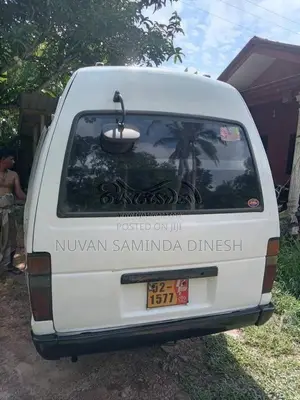 Toyota Shell 1986 Van (Used)