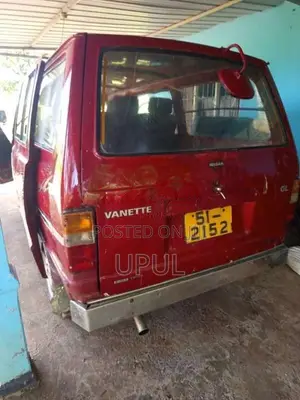 Nissan Vanette 1985 Van (Used)