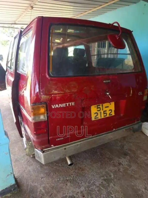 Nissan Vanette 1985 Van (Used)