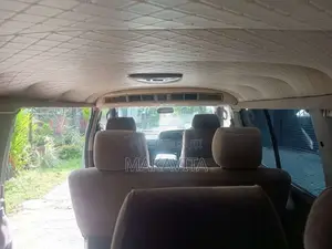 Toyota HIACE 1993 Van (Used)