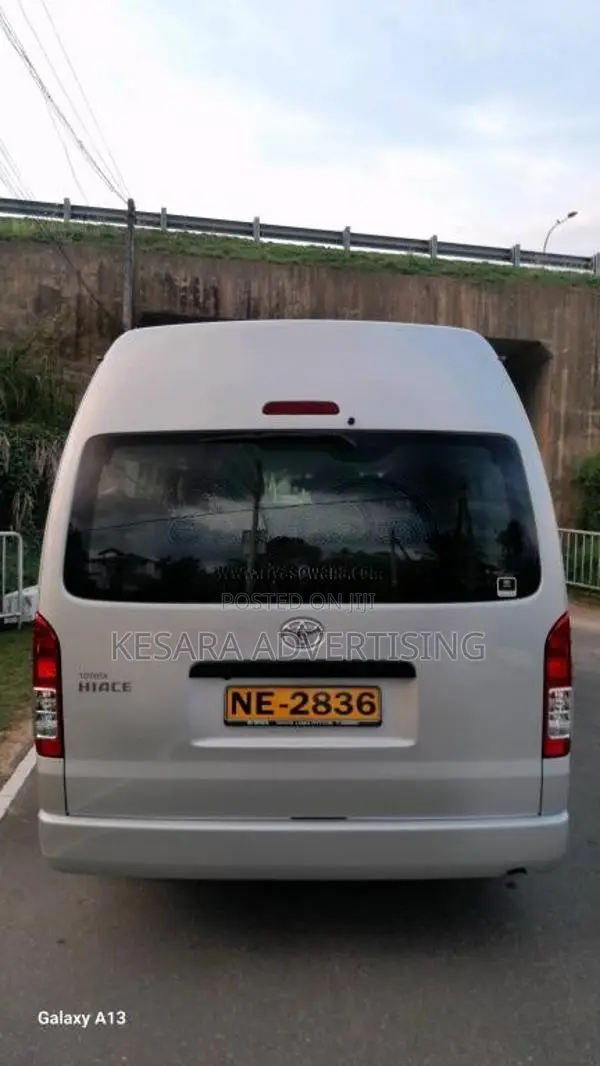 Toyota GDH High Roof 2025 Van Unregistered (Recondition)