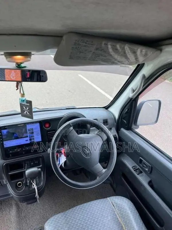Daihatsu Hijet S321v 2015 Van (Used)