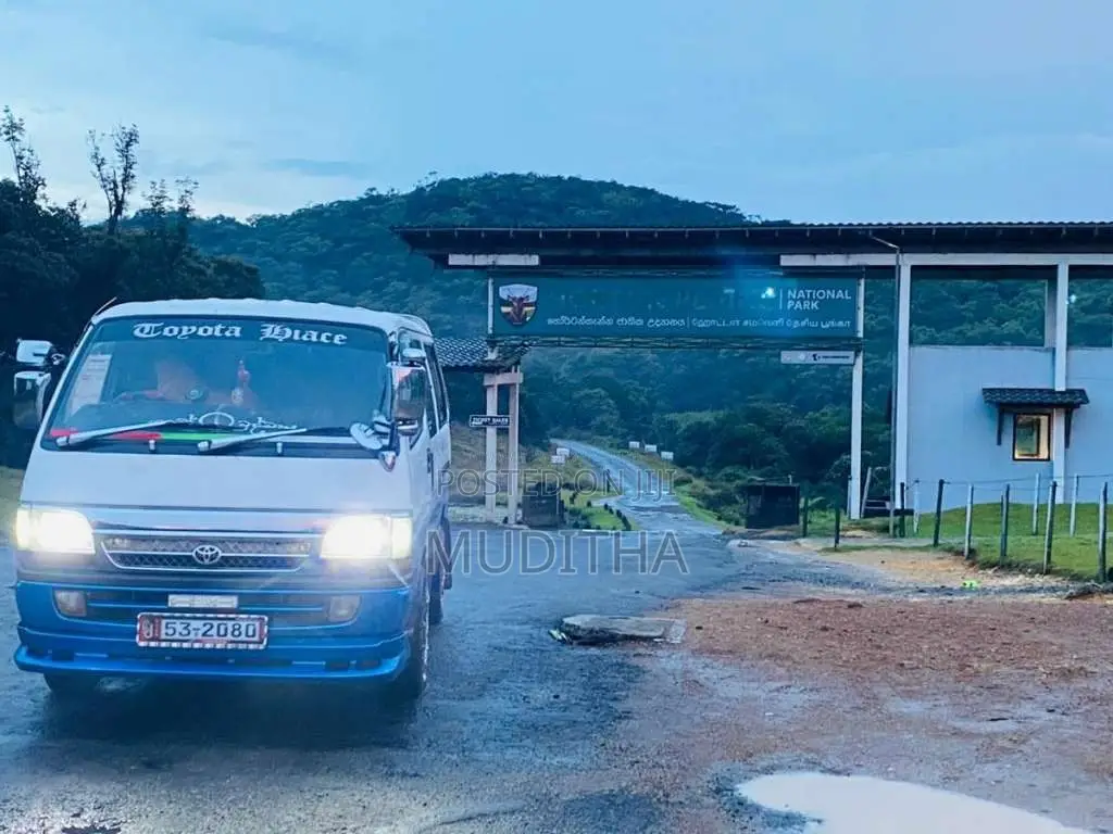 Toyota LH113 1989 Van (Used)
