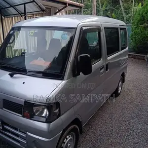 Nissan Clipper 2012 Van (Used)
