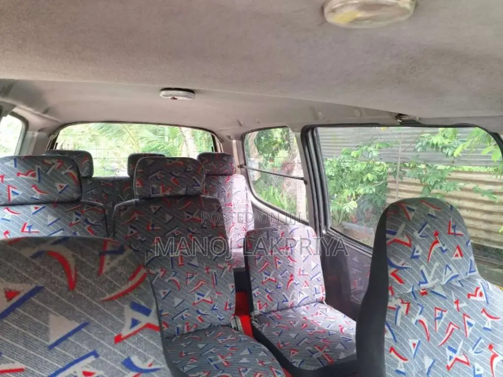 Nissan Serena 1998 Van (Used)