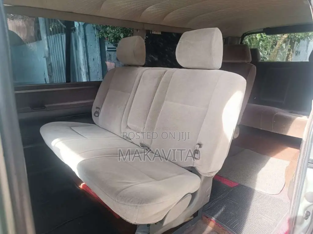 Toyota HIACE 1993 Van (Used)
