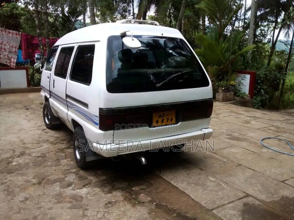 Toyota TownAce 1988 Van (Used)