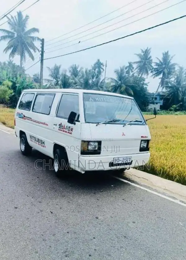 Mitsubishi L300 1983 Van (Used)