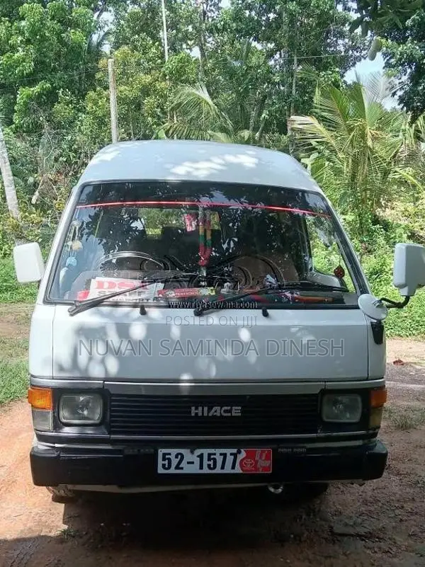 Toyota Shell 1986 Van (Used)