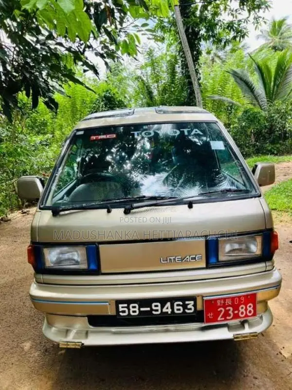 Toyota LiteAce 1991 Van (Used)