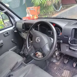 Nissan Clipper 2012 Van (Used)