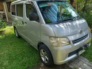 Toyota TownAce 2008 Van (Used)