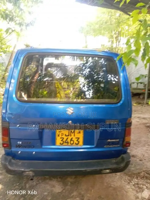 Suzuki Omni 2004 Van (Used)