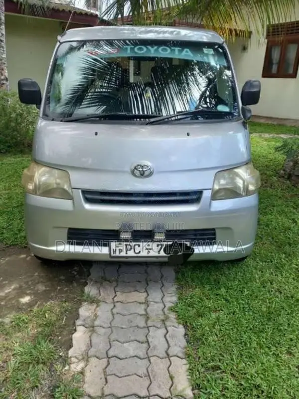 Toyota TownAce 2008 Van (Used)