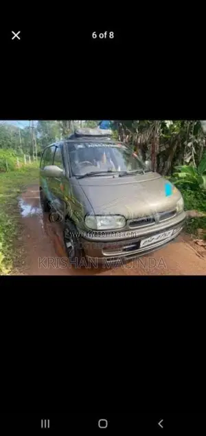 Nissan Serena 1993 Van (Used)