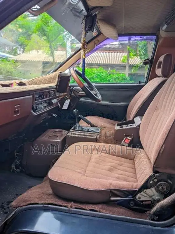 Toyota LiteAce 1985 Van (Used)