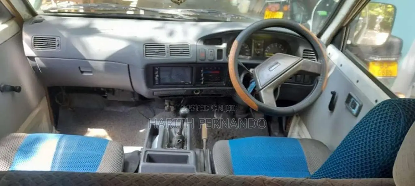 Toyota TownAce 1986 Van (Used)