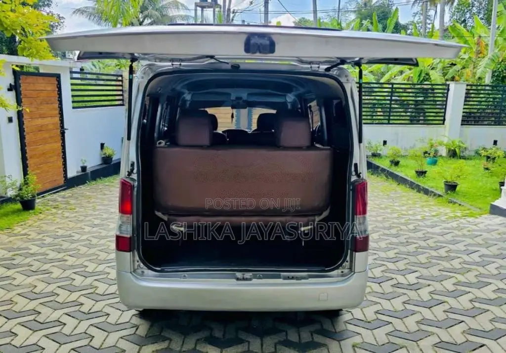 Toyota TownAce 2009 Van (Used)