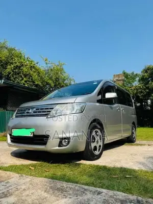 Nissan Serena C25 2008 Van (Used)