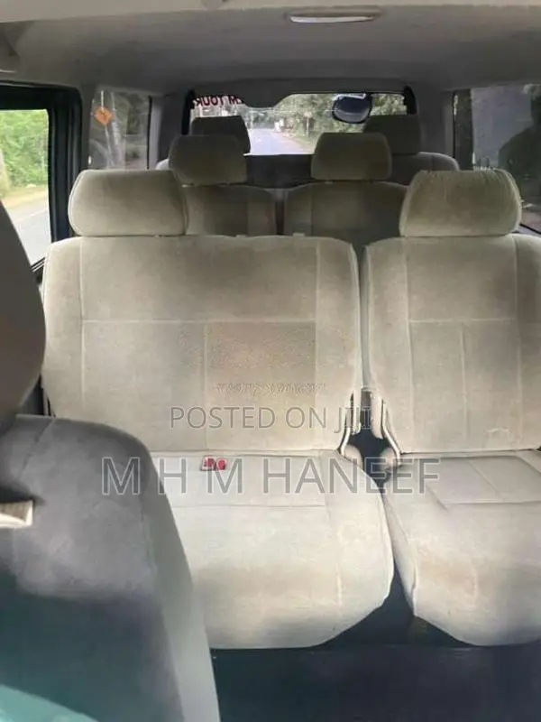 Toyota KDH 2007 Van (Used)