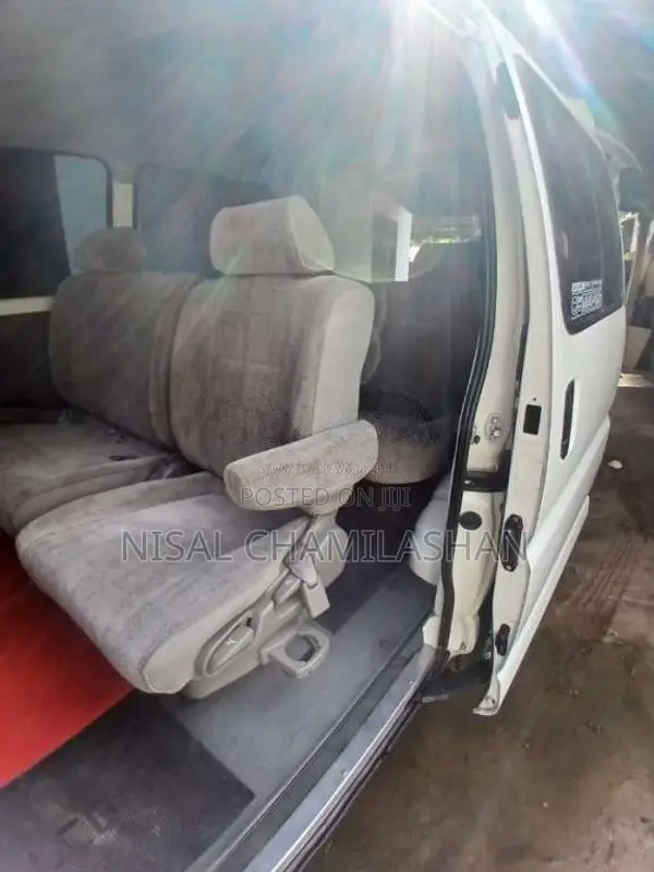 Toyota Granvia 2007 Van (Used)