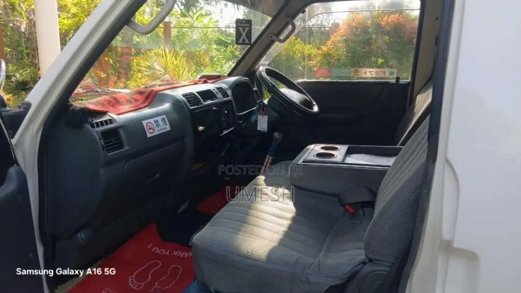 Mazda Bongo Vanette 2003 Van (Used)